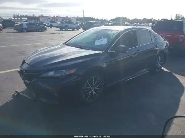4T1T11AK8RU840285 2024 TOYOTA CAMRY - Image 2