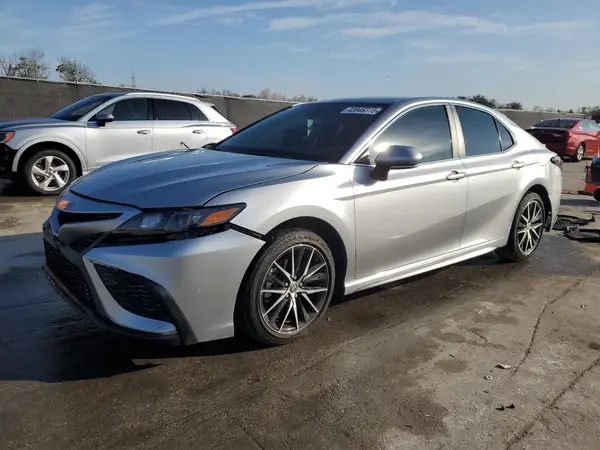 4T1T11AK8RU840769 2024 TOYOTA CAMRY - Image 1
