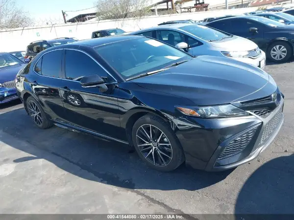 4T1T11AK8RU891947 2024 TOYOTA CAMRY - Image 1