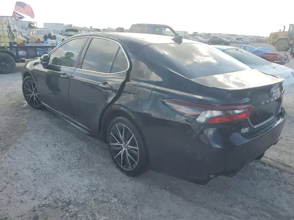 4T1T11AK8RU901392 2024 TOYOTA CAMRY - Image 2