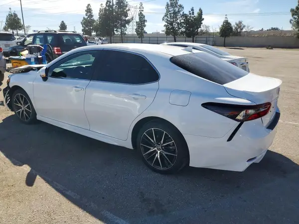 4T1T11AK8RU909735 2024 TOYOTA CAMRY - Image 2