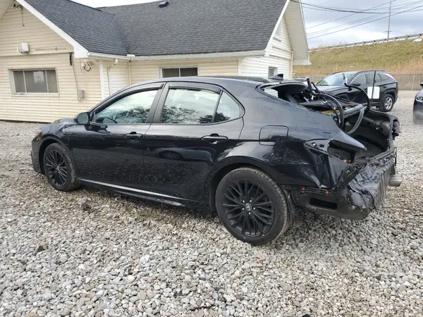 4T1T11AK9MU465502 2021 TOYOTA CAMRY - Image 2