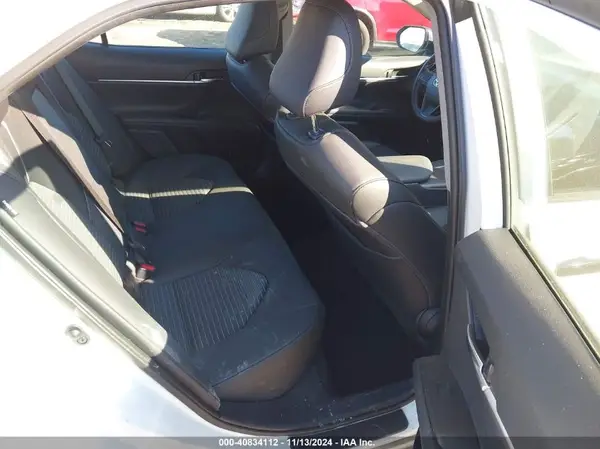 4T1T11AK9MU486673 2021 TOYOTA CAMRY - Image 8