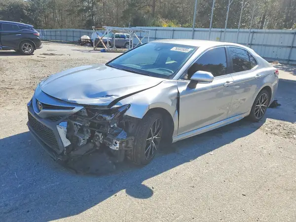 4T1T11AK9MU489928 2021 TOYOTA CAMRY - Image 1