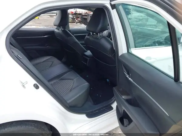 4T1T11AK9MU495003 2021 TOYOTA CAMRY - Image 8