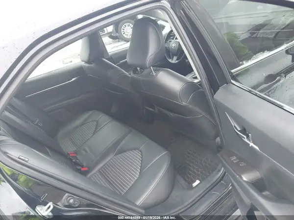 4T1T11AK9MU516559 2021 TOYOTA CAMRY - Image 8