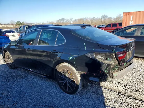 4T1T11AK9MU520272 2021 TOYOTA CAMRY - Image 2