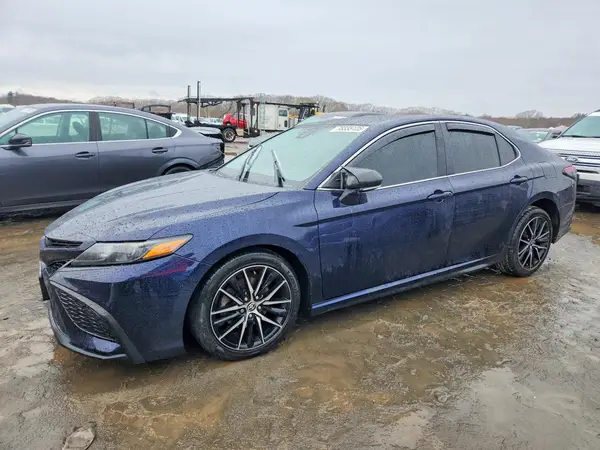 4T1T11AK9MU525181 2021 TOYOTA CAMRY - Image 1