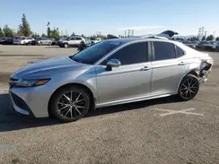 4T1T11AK9NU040542 2022 TOYOTA CAMRY