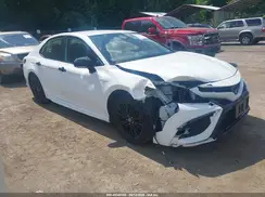 4T1T11AK9NU045708 2022 TOYOTA CAMRY