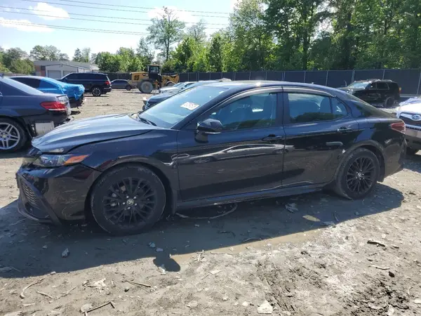 4T1T11AK9NU071287 2022 TOYOTA CAMRY - Image 1