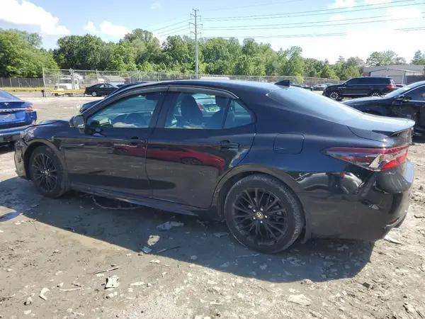 4T1T11AK9NU071287 2022 TOYOTA CAMRY - Image 2