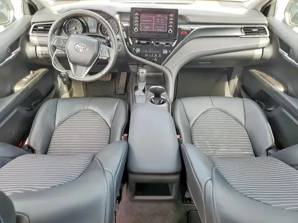 4T1T11AK9NU499893 2022 TOYOTA CAMRY - Image 8