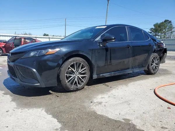 4T1T11AK9NU622933 2022 TOYOTA CAMRY - Image 1