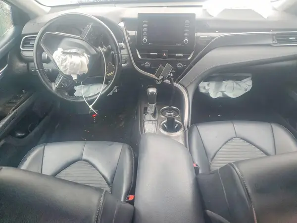 4T1T11AK9NU643443 2022 TOYOTA CAMRY - Image 8