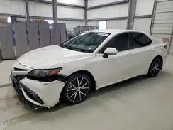 4T1T11AK9NU669508 2022 TOYOTA CAMRY