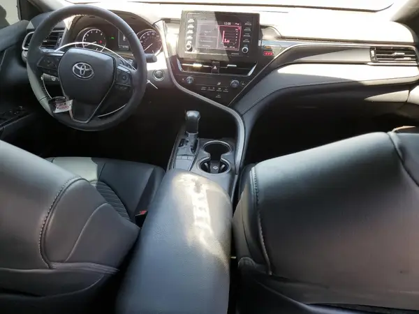 4T1T11AK9NU682257 2022 TOYOTA CAMRY - Image 8