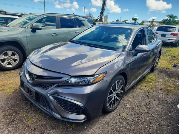 4T1T11AK9NU693369 2022 TOYOTA CAMRY - Image 1
