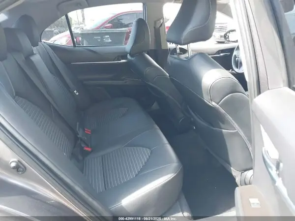 4T1T11AK9NU708761 2022 TOYOTA CAMRY - Image 8
