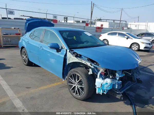 4T1T11AK9PU092112 2023 TOYOTA CAMRY - Image 1