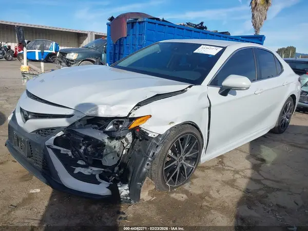 4T1T11AK9PU094202 2023 TOYOTA CAMRY - Image 2