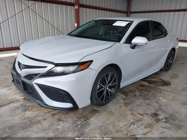 4T1T11AK9PU177404 2023 TOYOTA CAMRY - Image 2