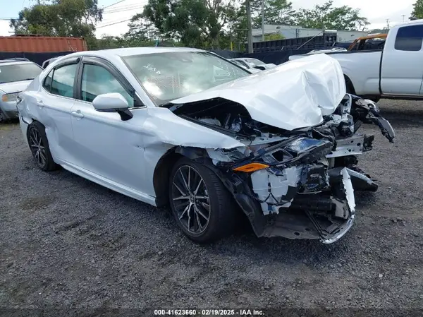 4T1T11AK9PU181355 2023 TOYOTA CAMRY - Image 1