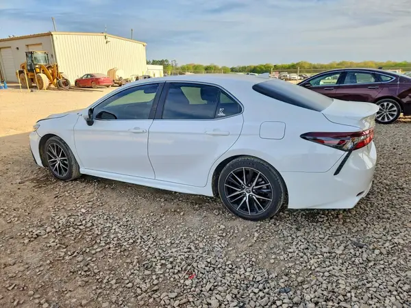 4T1T11AK9PU774018 2023 TOYOTA CAMRY - Image 2