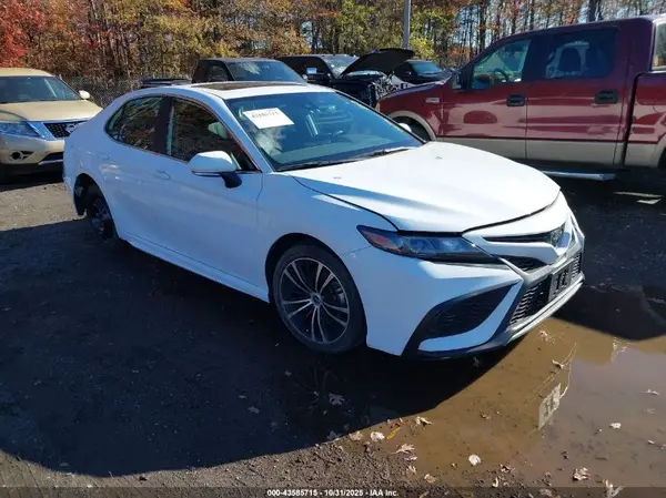 4T1T11AK9PU834802 2023 TOYOTA CAMRY - Image 1
