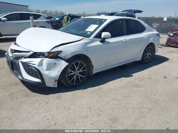 4T1T11AK9RU861419 2024 TOYOTA CAMRY - Image 2
