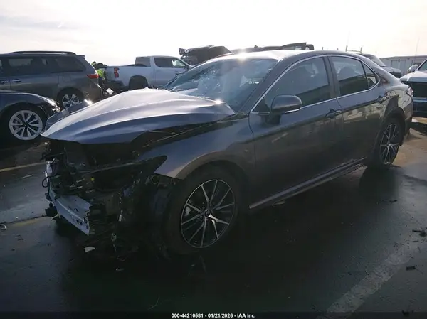 4T1T11AK9RU871450 2024 TOYOTA CAMRY - Image 2