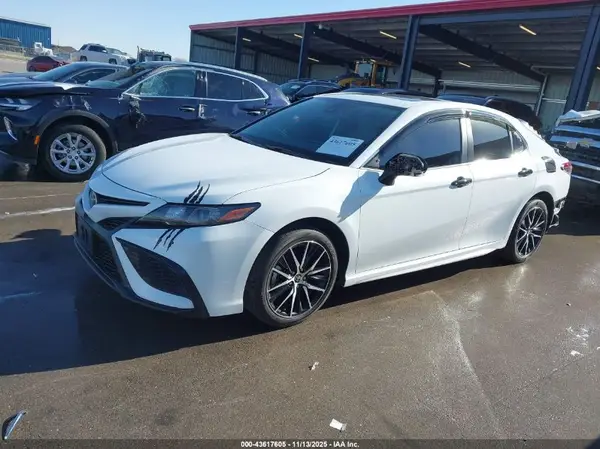 4T1T11AK9RU902096 2024 TOYOTA CAMRY - Image 2