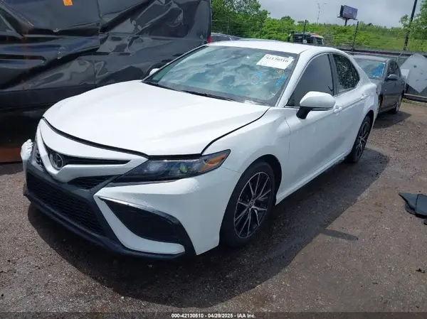 4T1T11AK9RU908643 2024 TOYOTA CAMRY - Image 2