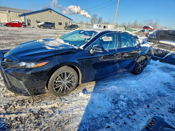 4T1T11AKXMU430693 2021 TOYOTA CAMRY - Image 1