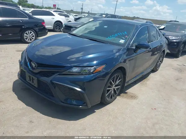 4T1T11AKXMU442844 2021 TOYOTA CAMRY - Image 2