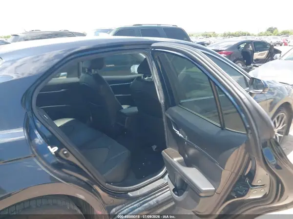 4T1T11AKXMU442844 2021 TOYOTA CAMRY - Image 8
