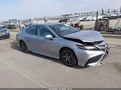 4T1T11AKXMU484995 2021 TOYOTA CAMRY