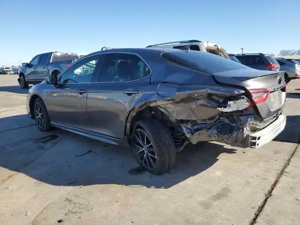 4T1T11AKXMU514920 2021 TOYOTA CAMRY - Image 2