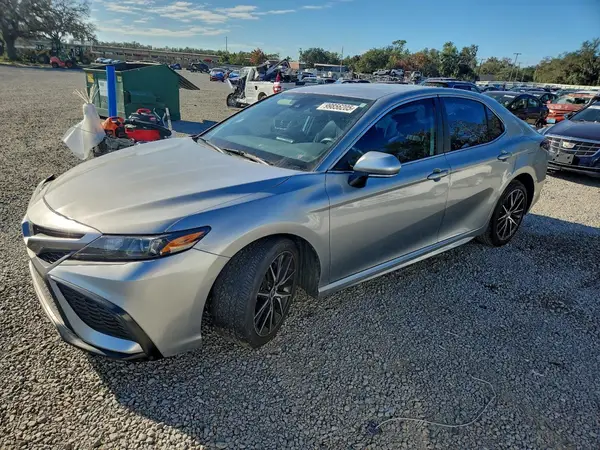 4T1T11AKXMU516537 2021 TOYOTA CAMRY - Image 1