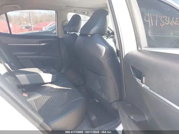 4T1T11AKXMU532544 2021 TOYOTA CAMRY - Image 8