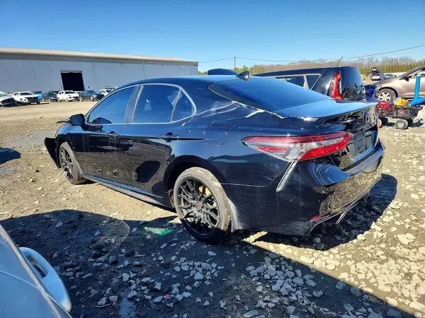 4T1T11AKXMU568038 2021 TOYOTA CAMRY - Image 2