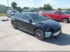 4T1T11AKXMU609753 2021 TOYOTA CAMRY
