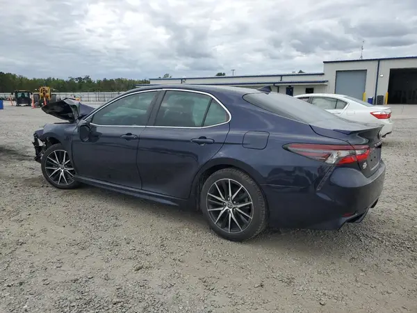 4T1T11AKXNU042607 2022 TOYOTA CAMRY - Image 2