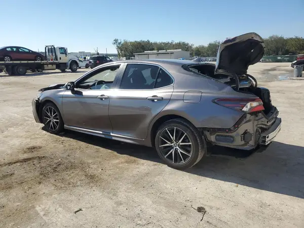 4T1T11AKXNU046334 2022 TOYOTA CAMRY - Image 2