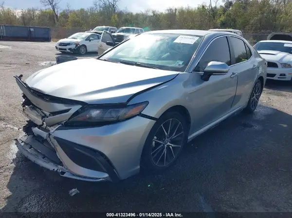 4T1T11AKXNU047967 2022 TOYOTA CAMRY - Image 2