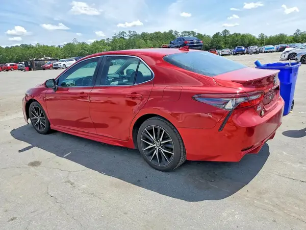 4T1T11AKXNU053641 2022 TOYOTA CAMRY - Image 2