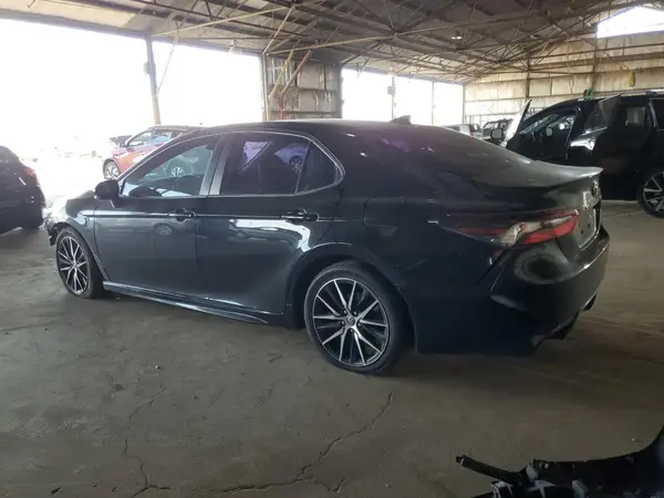 4T1T11AKXNU060203 2022 TOYOTA CAMRY - Image 2