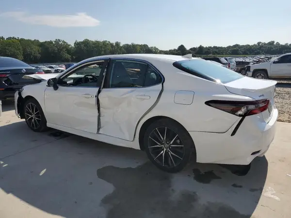 4T1T11AKXNU062727 2022 TOYOTA CAMRY - Image 2