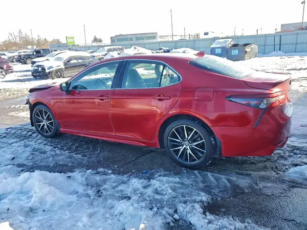 4T1T11AKXNU069323 2022 TOYOTA CAMRY - Image 2