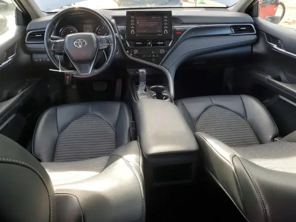 4T1T11AKXNU070519 2022 TOYOTA CAMRY - Image 8